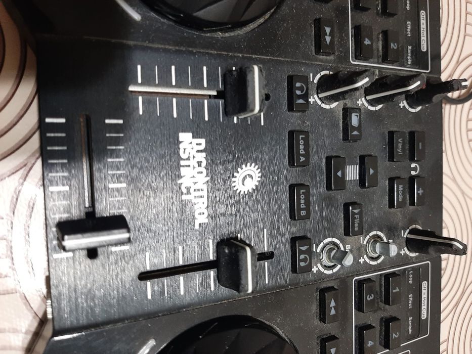 Vind DJ control instinct