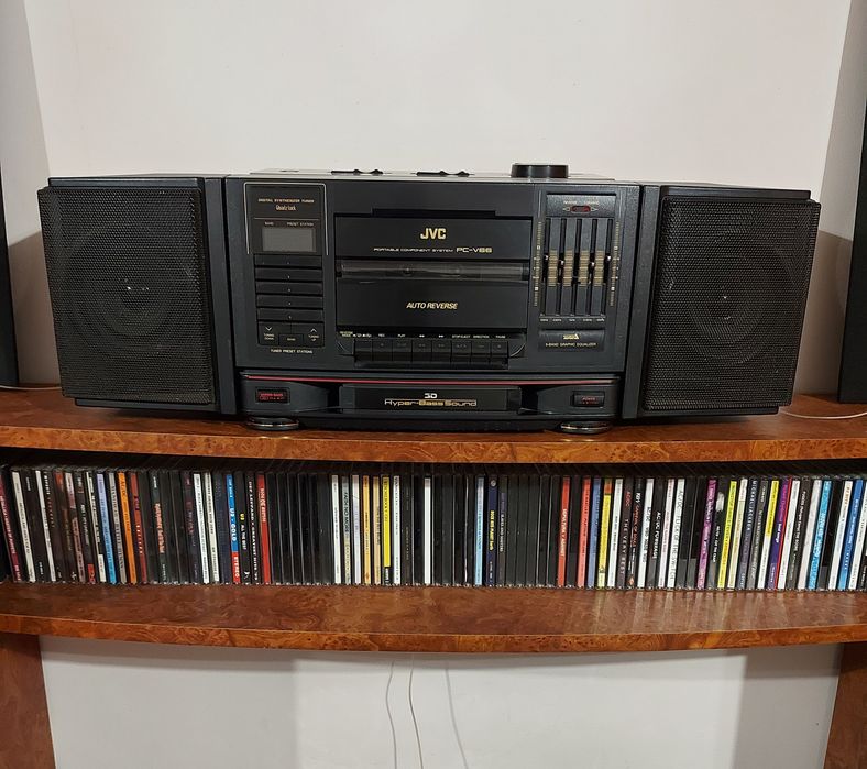 Радиокасетофон JVC PC-V66 Portable Stereo System