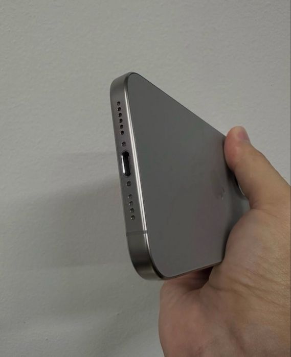 Iphone 15 pro max на 256gb