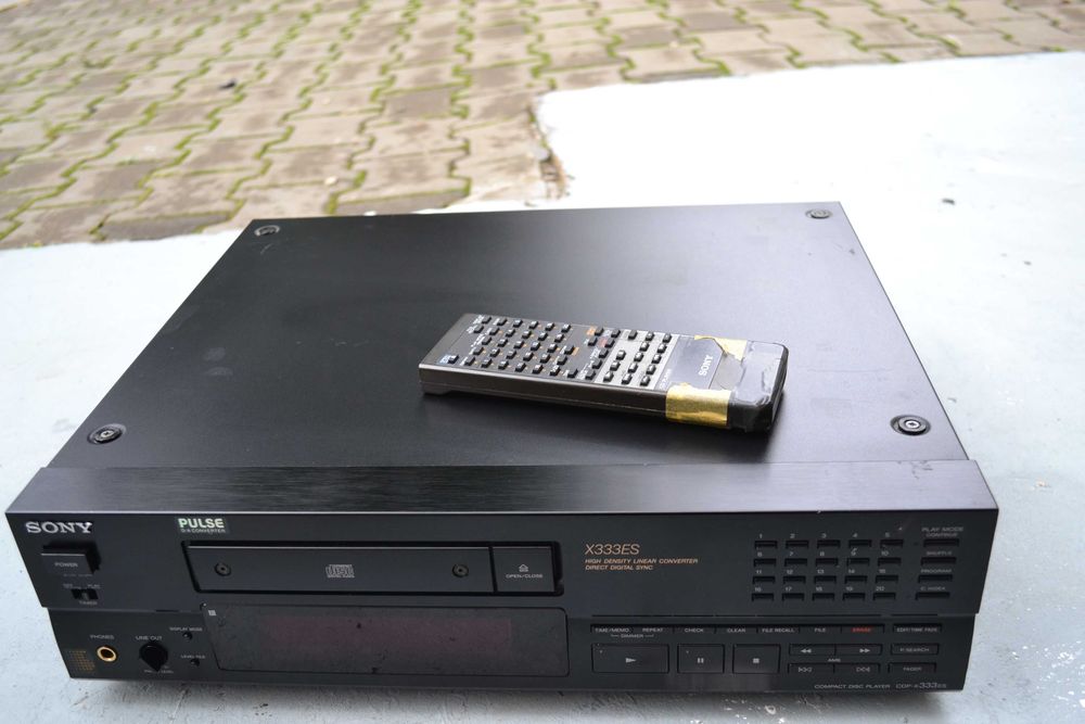CD player Sony CDP X 333 ES cu Telecomanda