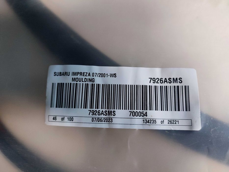 Уплътнение за преден прозорец Субару Импреза