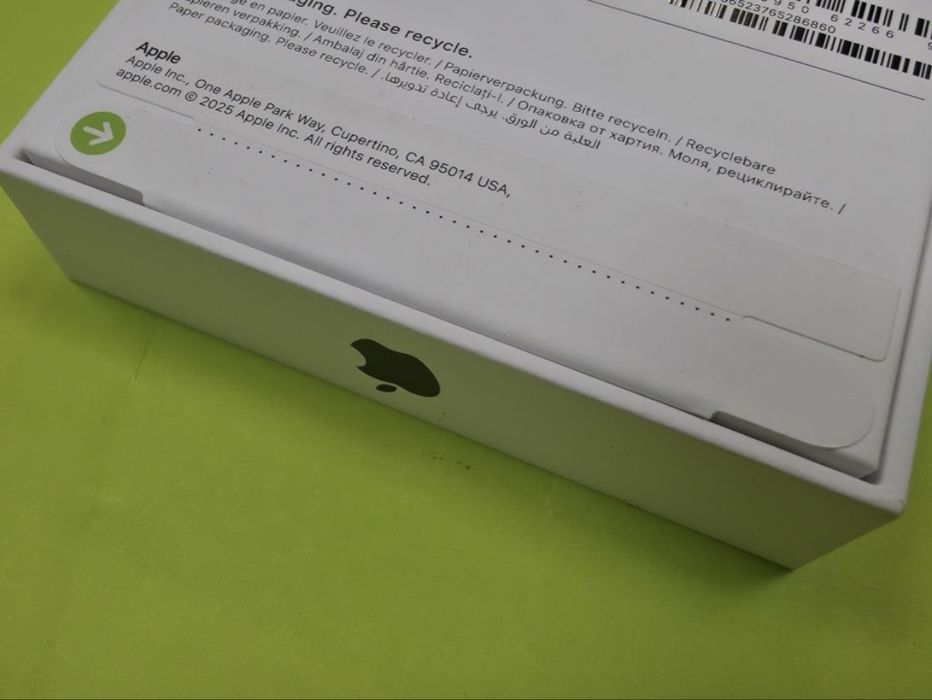 ЗАПЕЧАТАН 256GB iPhone 17 Air Yettel Гаранция 3г. 2029 Black / Черен