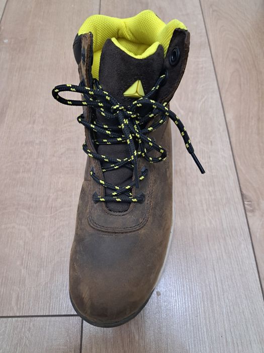 Спец обувь. Спецобувь.