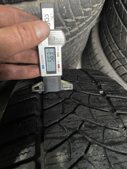 Anv M+S 215/70/16 Bridgestone/Firestone