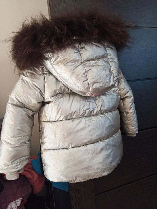 Теплая зимняя куртка на девочку!