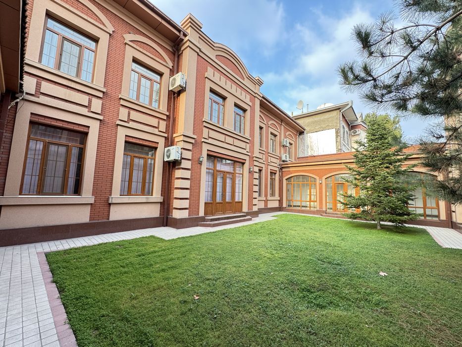 Аренда под офис Частный дом, Центр Ш. Руставелли