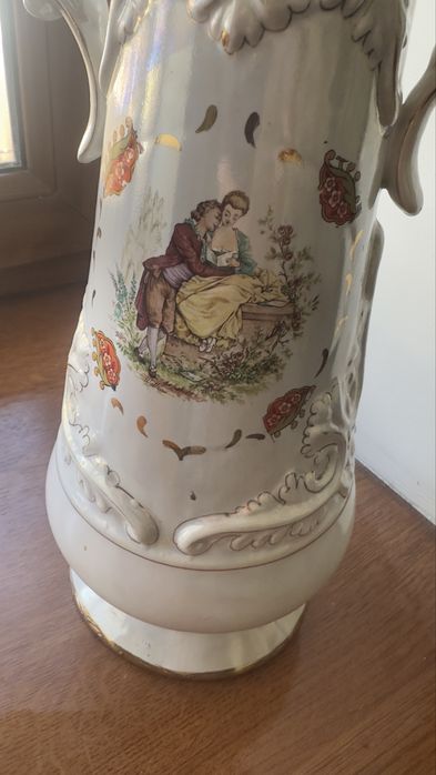 Ваза красивая с Грузии