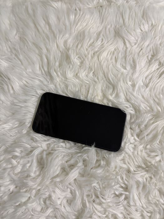 Iphone 12 64 gb.