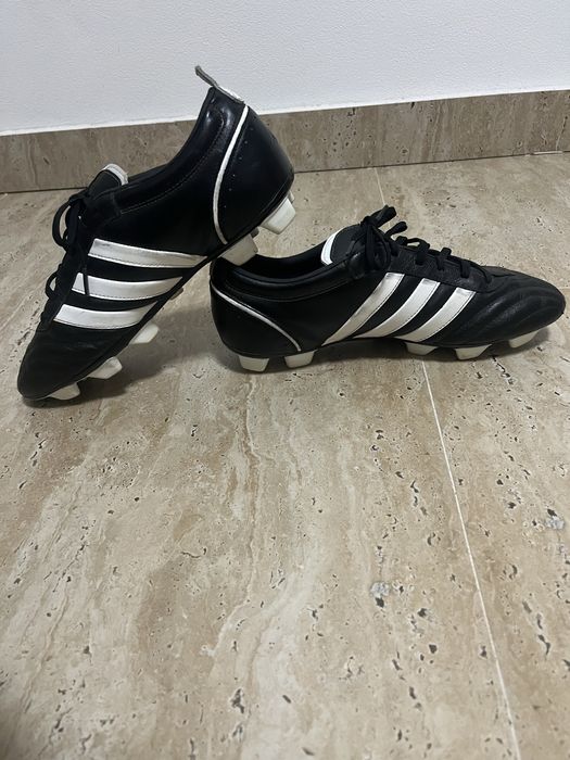 Crampoane adidas