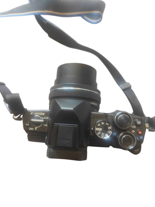 Olympus OM-D E-M10 Mark II и Olympus M.Zuiko Digital ED 14-42mm f/3.5-5.6 EZ