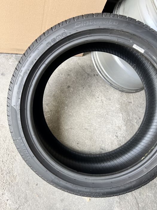 4 anvelope vara 275/35/19 + 245/40/19 , Pirelli , RunFlat !