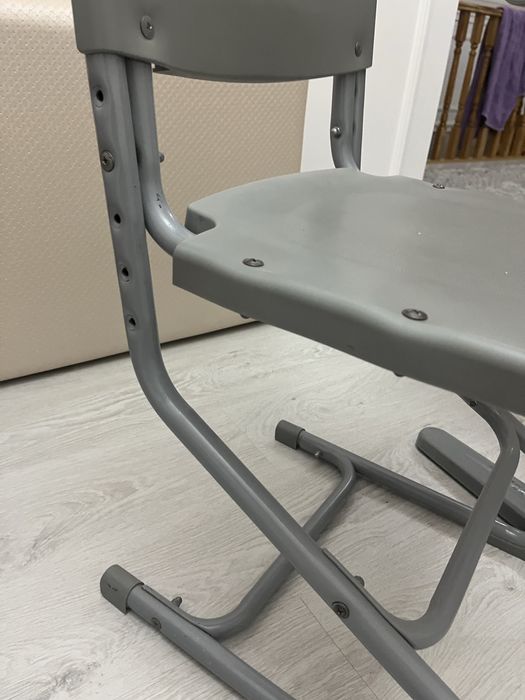 Продам десткую парту