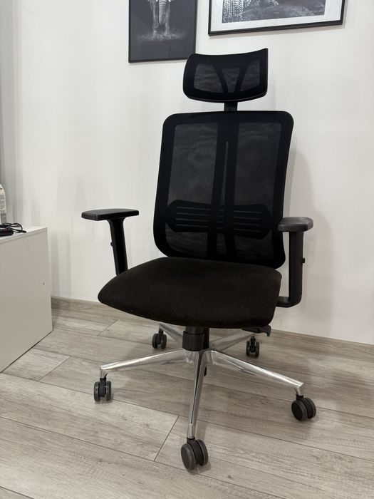 Scaun de birou directorial