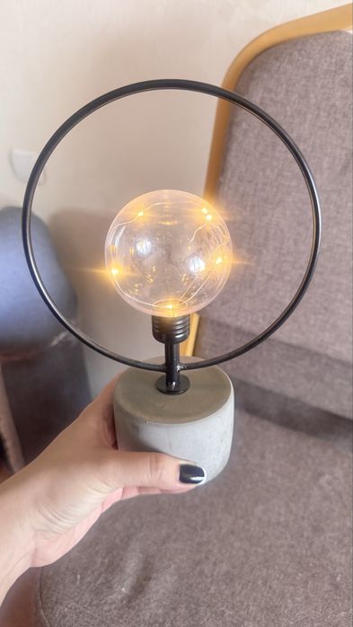 Светилник необычный