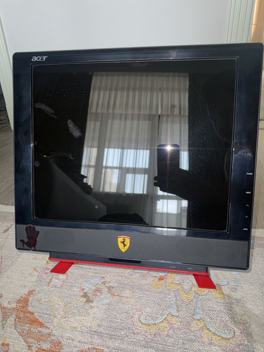 Монитор Acer Ferrari