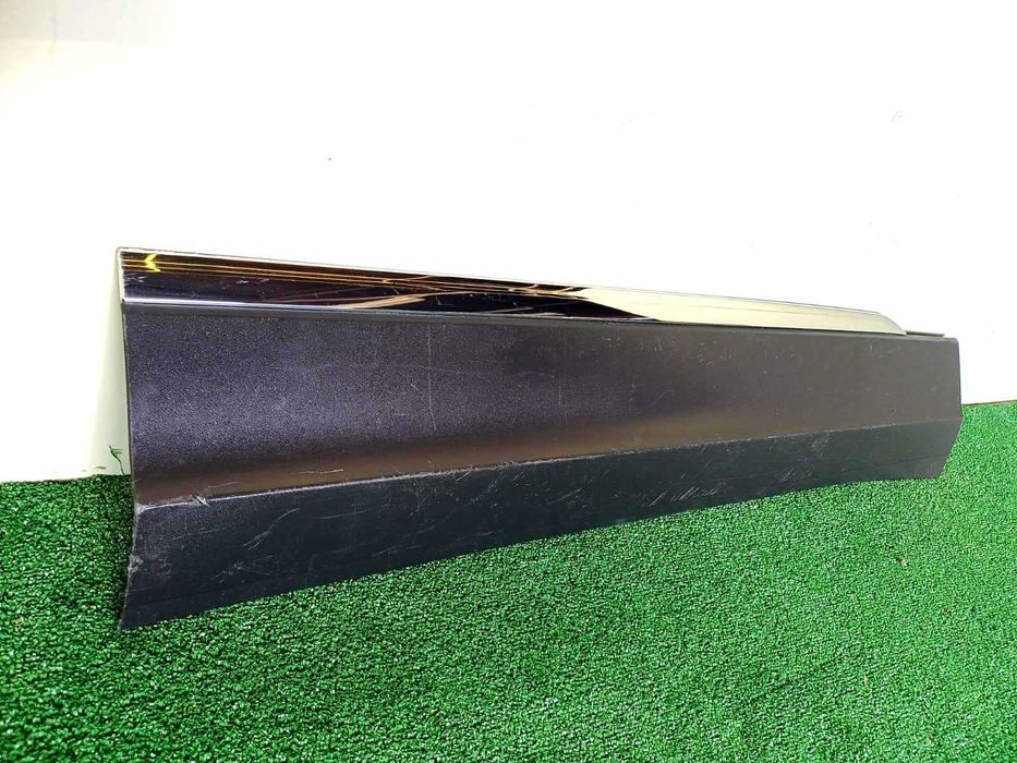 лайсна врата предна дясна VW Tiguan II 2016-2024 г. #1015V