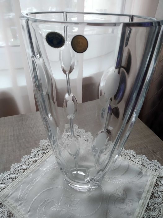 Кристална ваза от масивен чешки кристал Bohemia