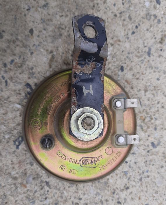 Клаксон / Автомобилна свирка / Аларма