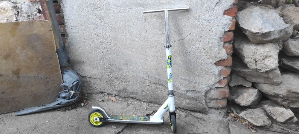 Детски велосипед B'TWIN+  Подарък тротинетка