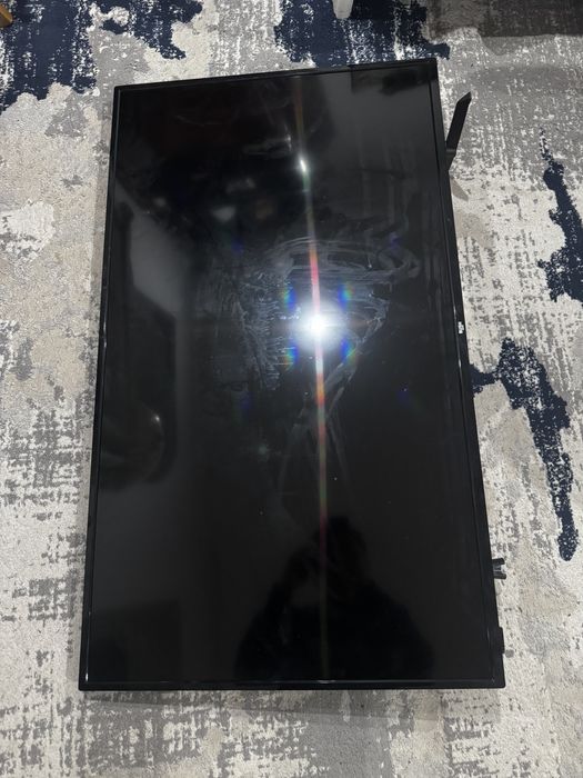 Televizor BUSH Smart TV 50” 4K UHD HDR – Netflix, YouTube