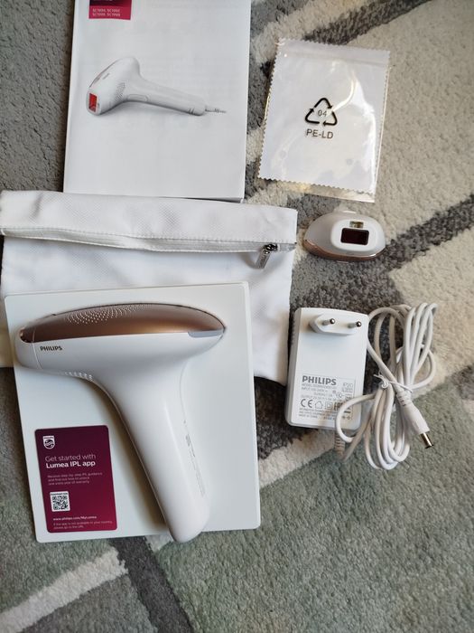 Фотоепилатор Philips Lumea SC1997/00