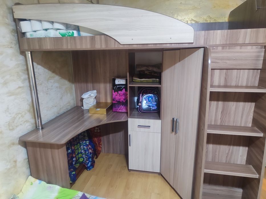 Кроват шкаф стул