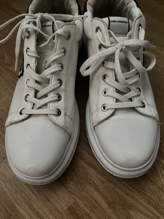 Adidași Karl Legerfeld in condiții bune