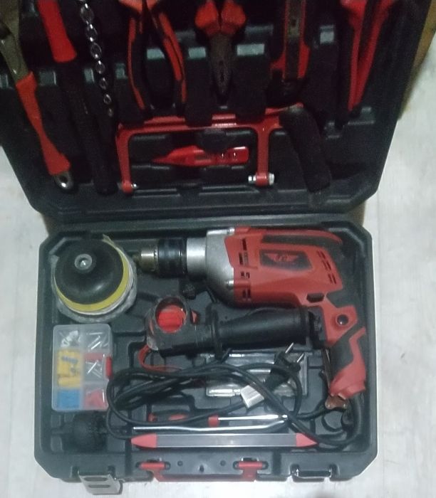 Набор инструментов.