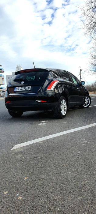 Lancia Delta cutie automata