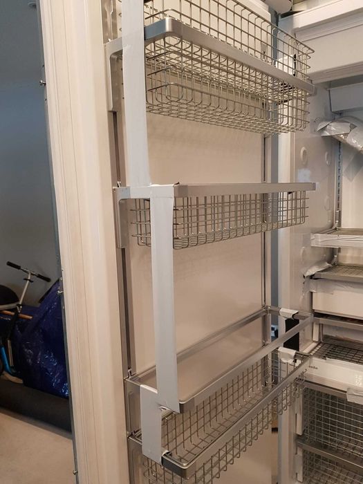 Фризер за вграждане Miele