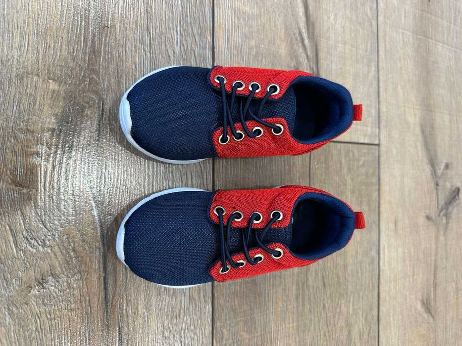 Нови детски маратонки