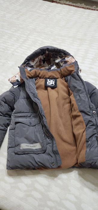 Куртка детская. Очень теплая, зимняя