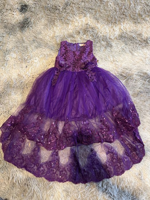 Продам детские вещи