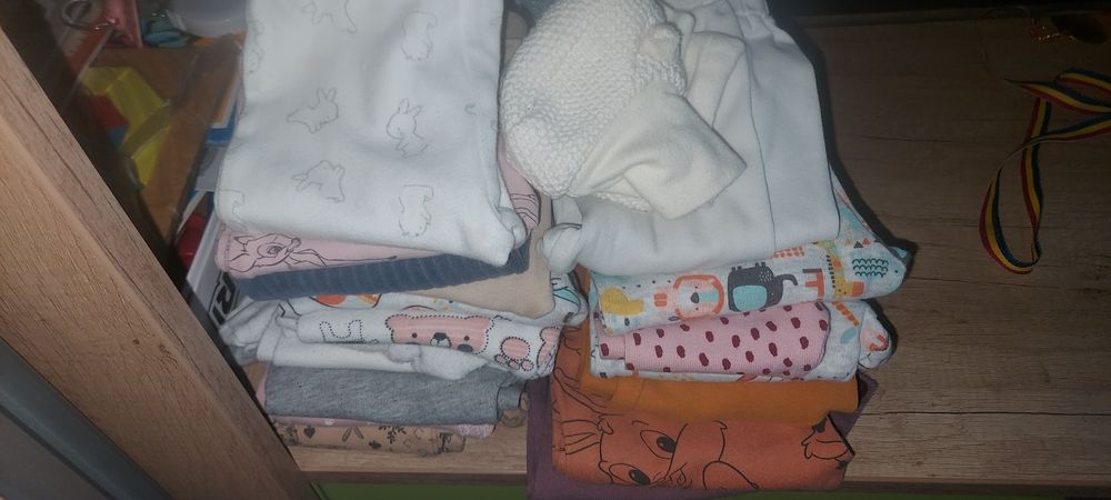 Peste 70 de produse, seturi cu eticheta, Prim proprietar h&m sinsay ma