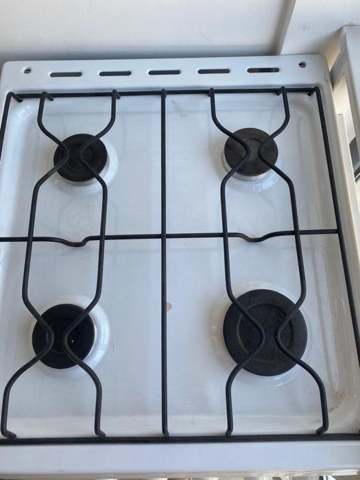 Продам газплиту новая