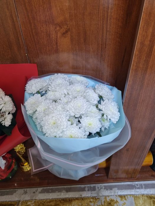 Готовые цветы букет