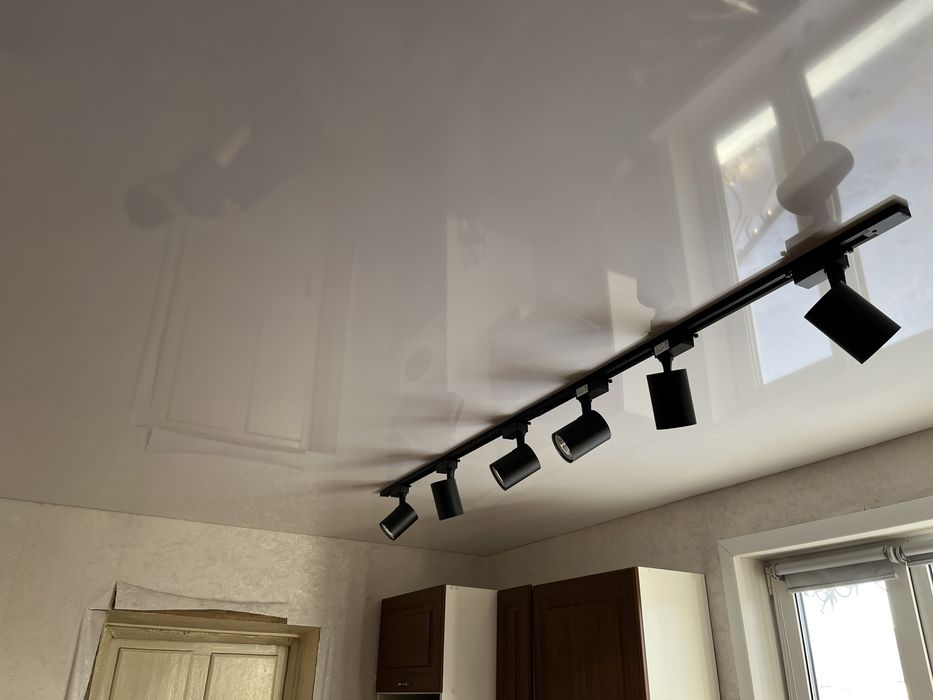 Натяжные потолки