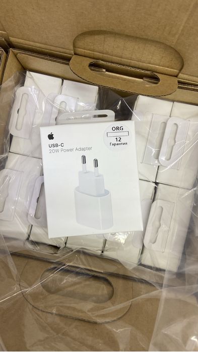 Продам адаптер на айфон 20w оригинал с гарантией