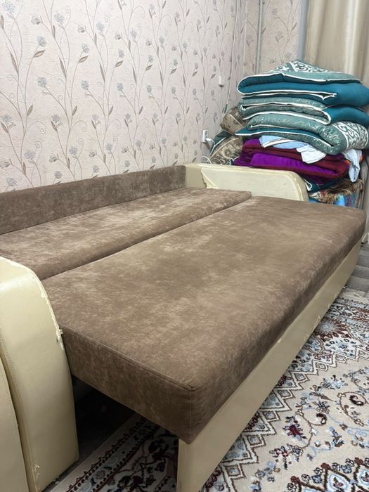 диван, кресло в хорошем состоянии