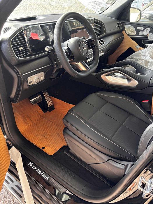 Mercedes-Benz GLS 450 4MATIC 2026!