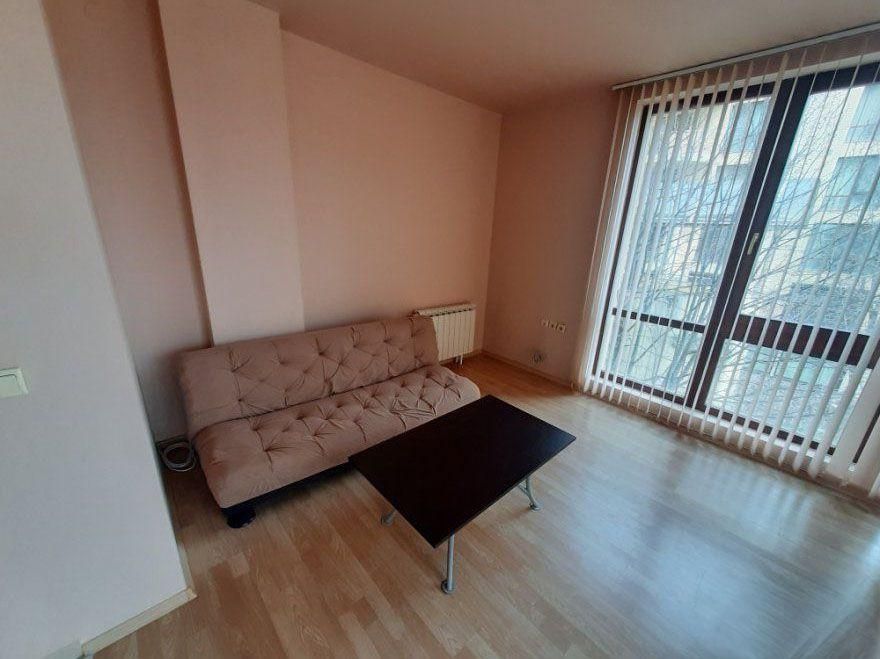 Двустаен, под наем, ж.к Редута