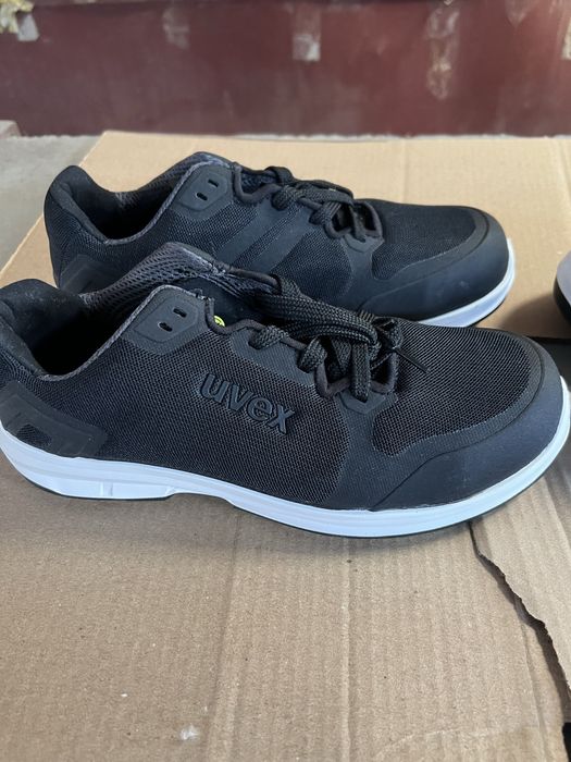 Vand pantofi protectie Uvex marimea 39