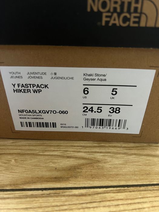 ПРОМО!!!унисекс обувки THE NORTH FACE размер 38