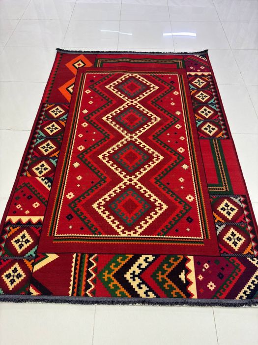 1.5x2.3 razmeri klassika uslubdagi ajoyib arnametli