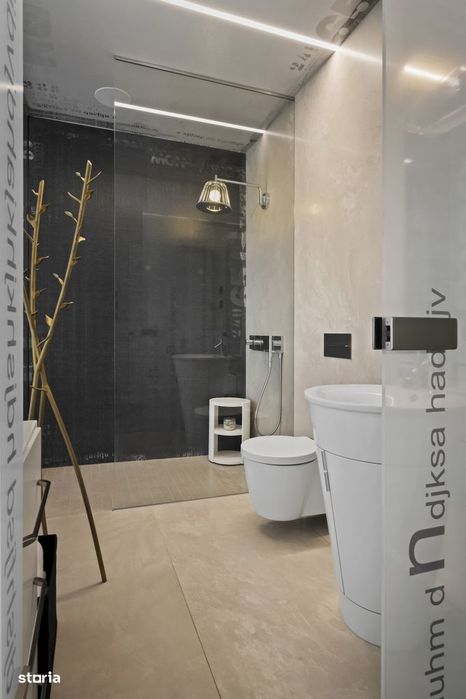 Penthouse cu 5 camere de vânzare în One Floreasca Lake