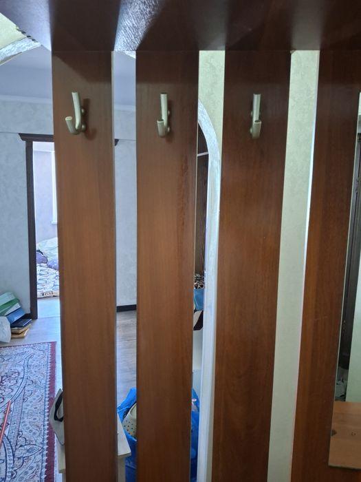 Прихожидагы шкаф