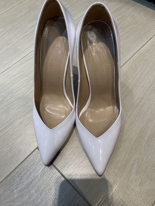 Белые туфли 39 размер