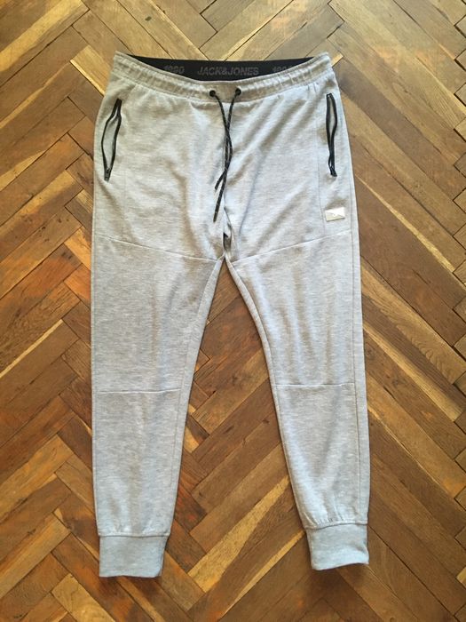 Adidas  Nike оргинални  долнища ..