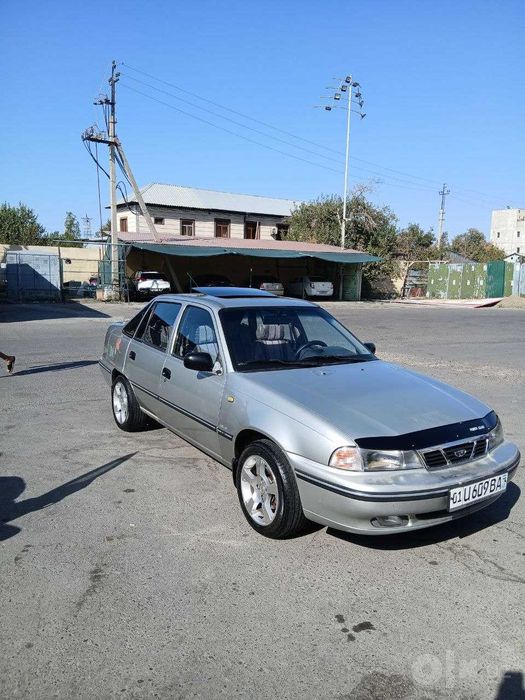 Nexia 1  Daewoo dons motor