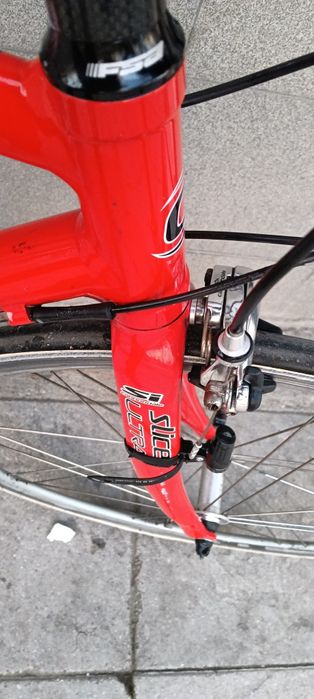 Продавам  алуминиев бегач Cannondale Saeco 28 цола,57 см